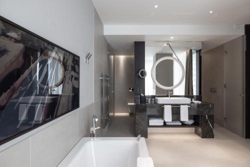 One Bedroom Suite