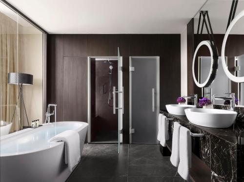 One-Bedroom Suite with City View