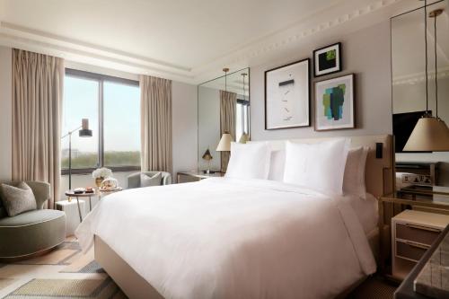 Premier Twin Room