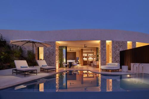 Mandarin Pool Villa