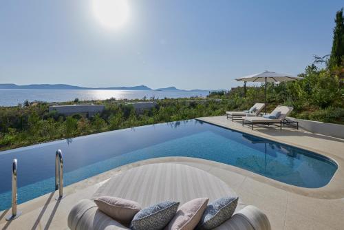 Mandarin Pool Villa