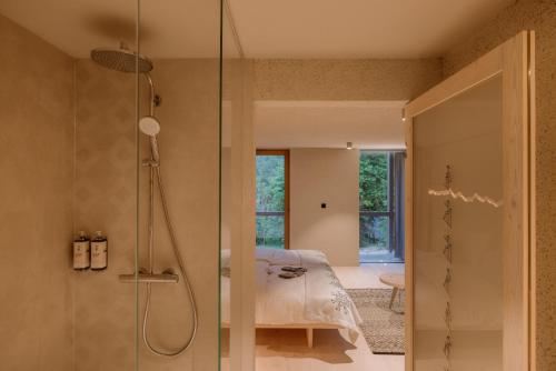Special Offer - Double Room with Balcony and Valentine's Day Photoshoot Package