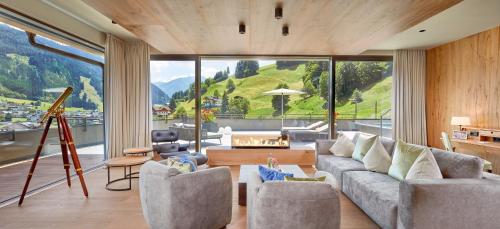 Suite with Private Pool