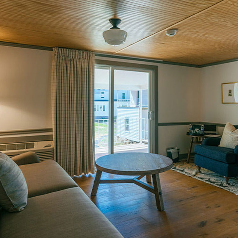The Tamarack Big Suite with Balcony
