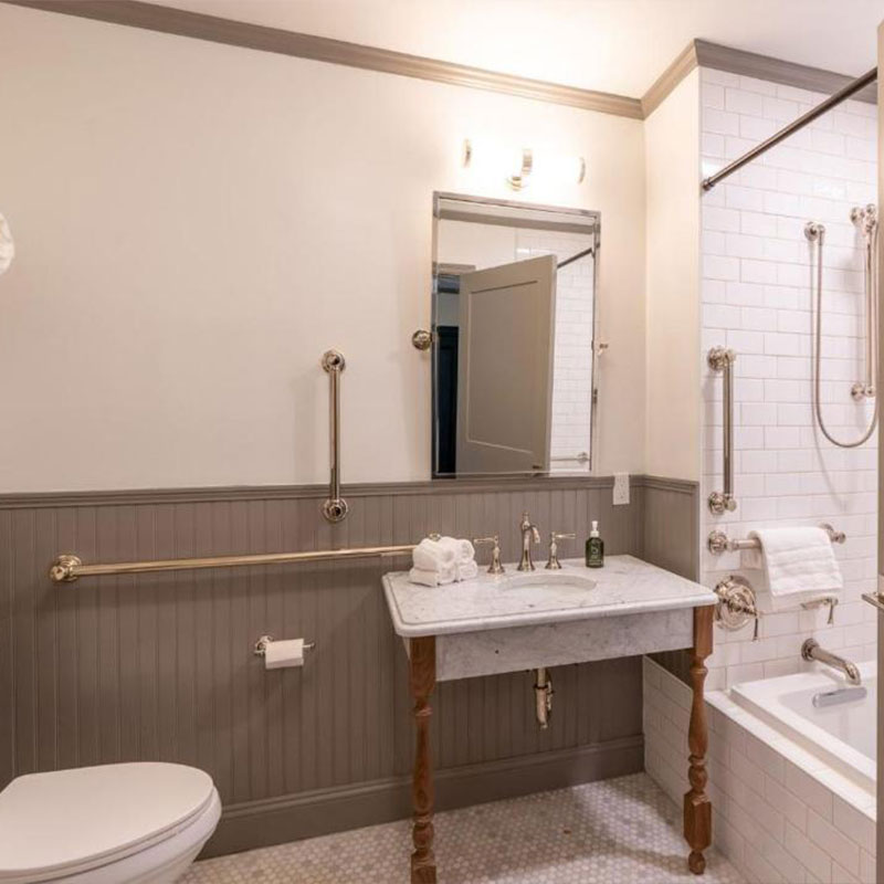 The Big Suite with Balcony Accessible