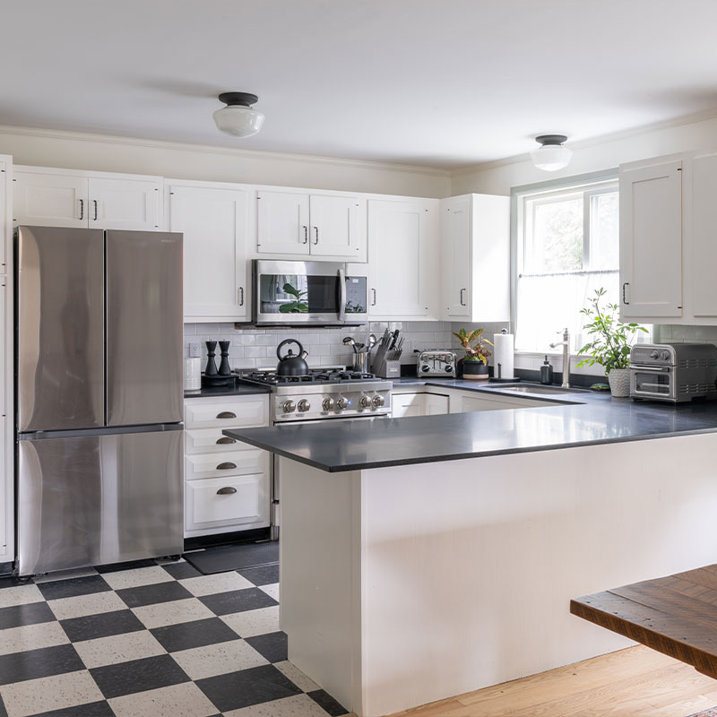 The Farmhouse - 4 Bedroom Residence