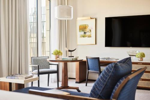 Grand Premier Room King with Terrace