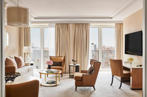 One Bedroom Suite King