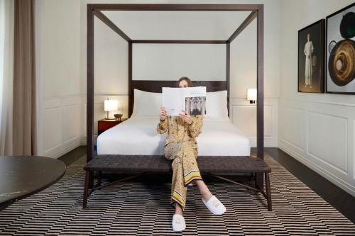 Heritage Superior King Room with Street View