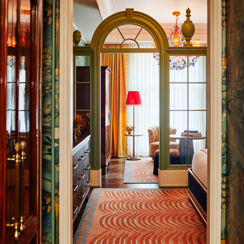 The Mansion Suite