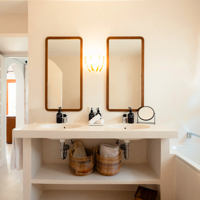 Hibiscus Suite