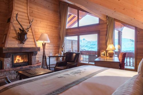 Prestige Hugo Room