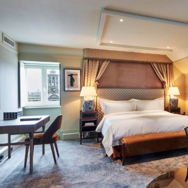 Junior Suite with River View and Balcony