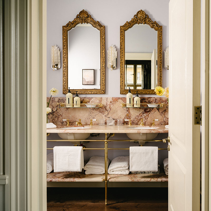 Manor House Suite