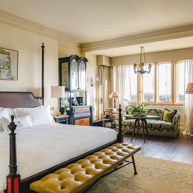 Manor House room