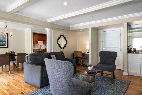 Orvis Inn 2 Bedroom Premier Queen Suite