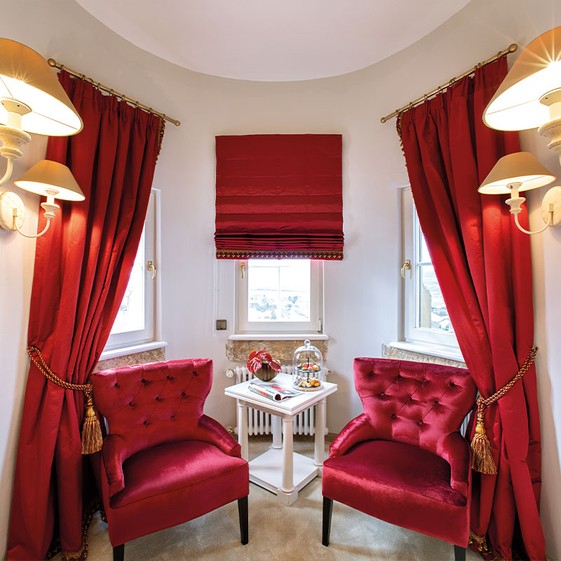 Queen Junior Suite