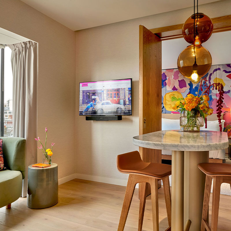 Lane Suite