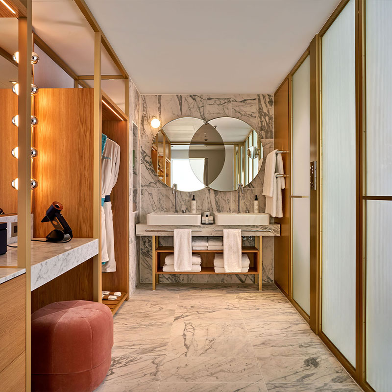 Mayfair Suite