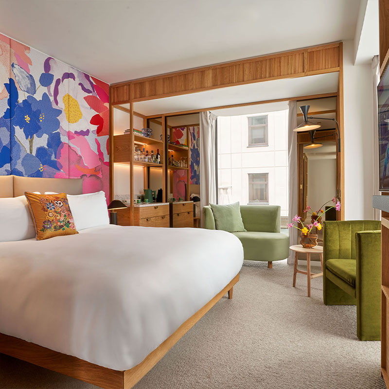Henrietta Suite