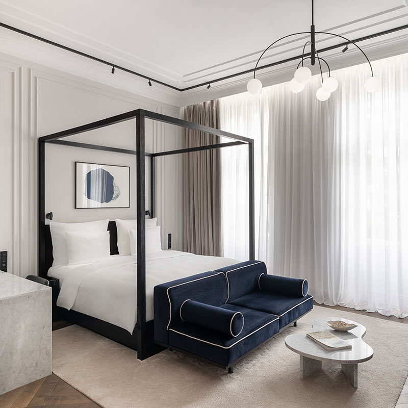 Grand Deluxe Room
