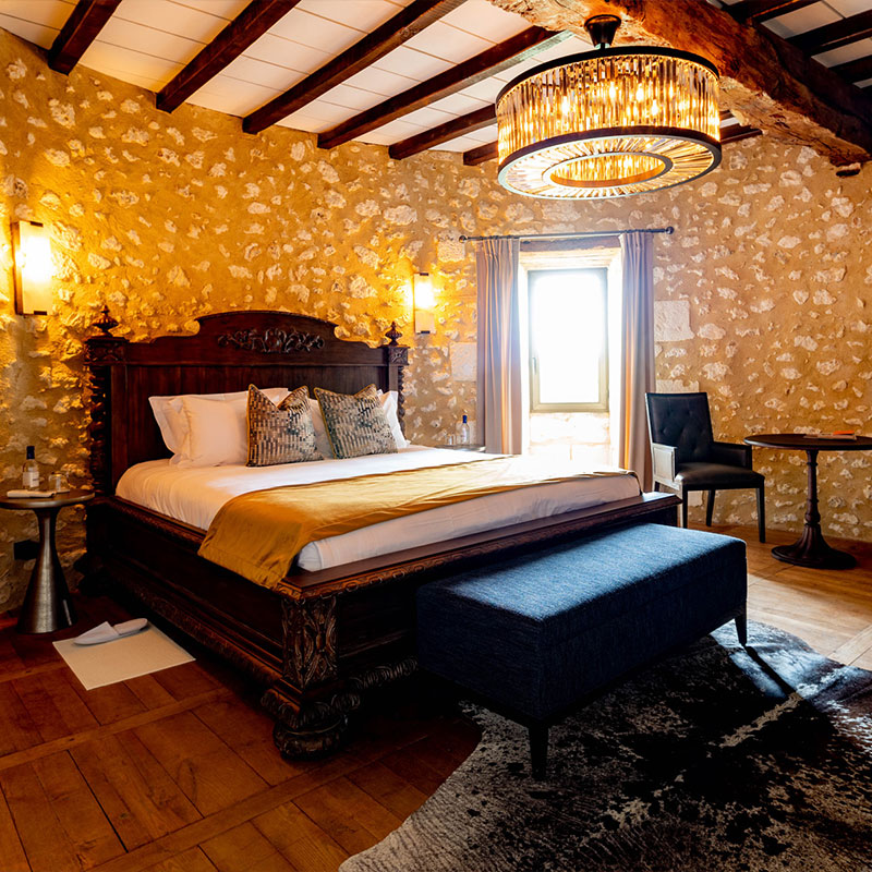 Monet Deluxe Suite