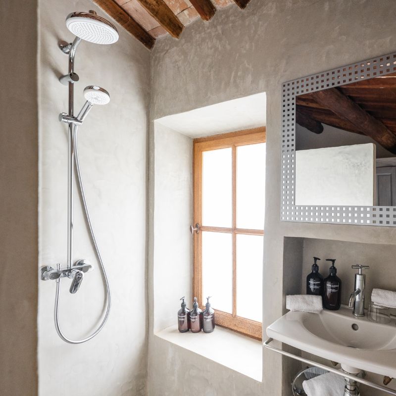 APPARTEMENT INTEMPOREL