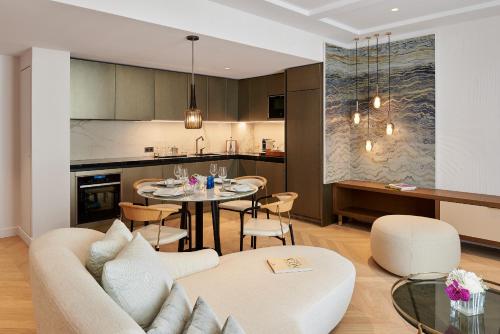One-Bedroom Residence with Garden View