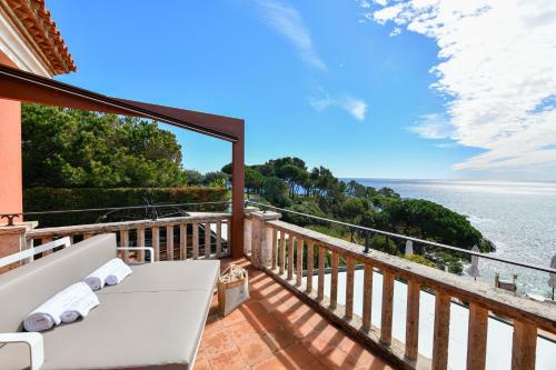 Sea Front Panoramic Suite