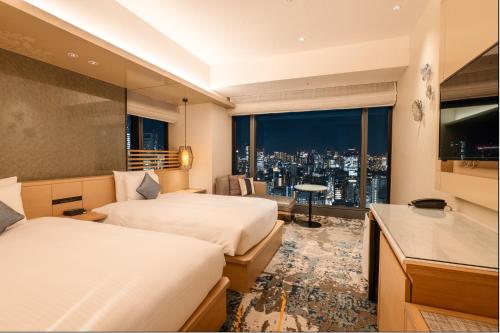 Deluxe Corner Twin Room
