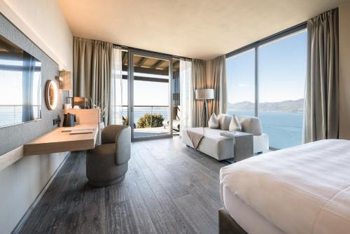 Suite with Private Pool