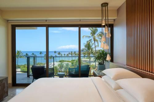Queen Room with Two Queen Beds and Shower - Ocean View