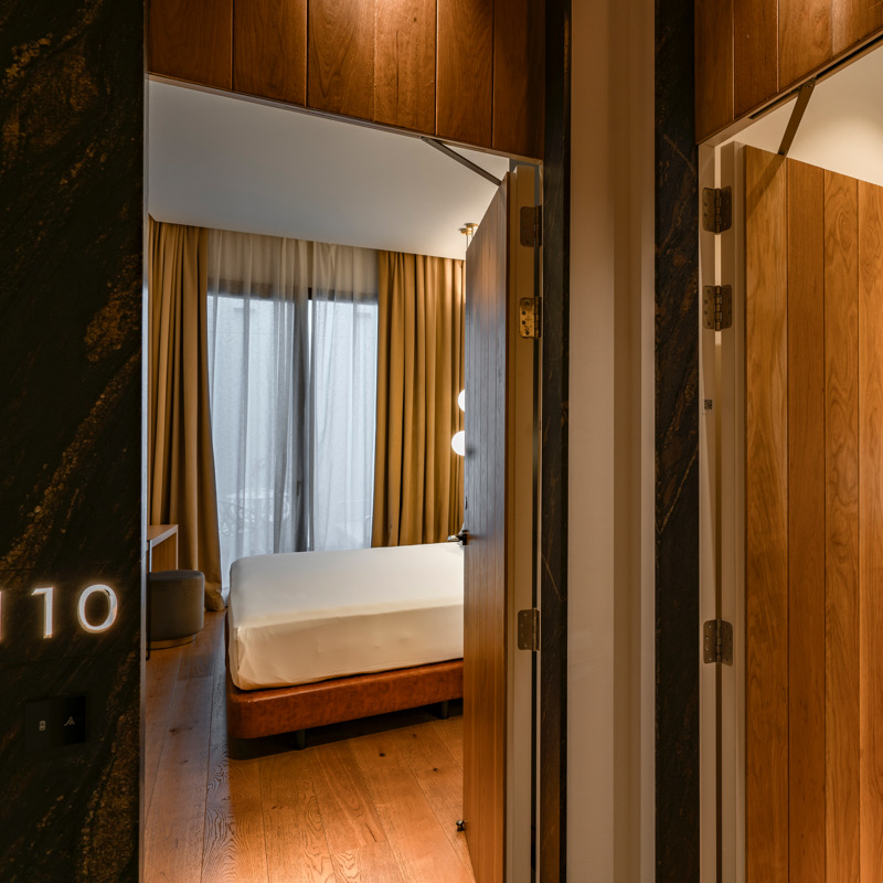 Unuk connected Room