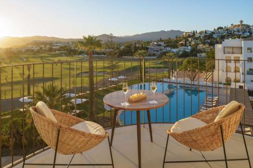 Signature Suite with Golf View