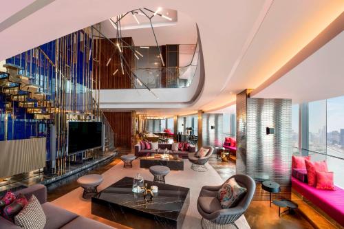 Presidetial King Suite