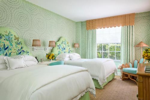 Standard Double Room with Two Double Beds