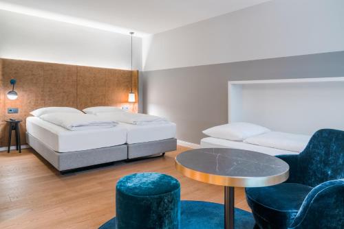 Triple room without view