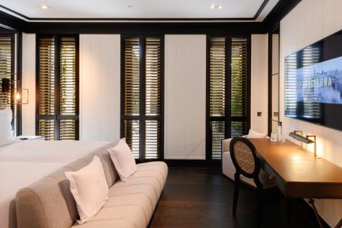 Deluxe Double Room with Terrace