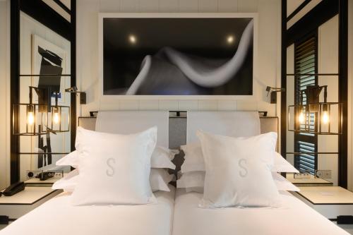 Basic Double Room with Spa Access