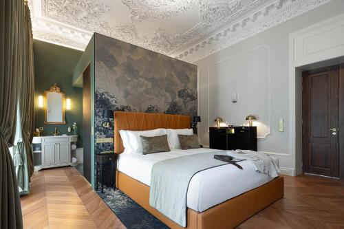 Palace Premium Double Room