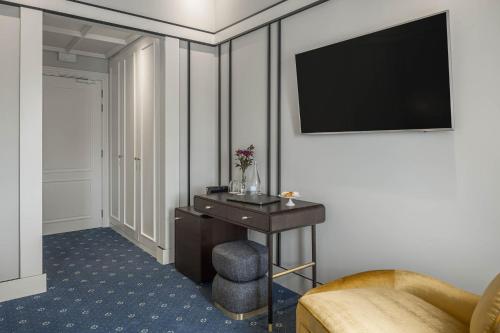 Signature Double Room