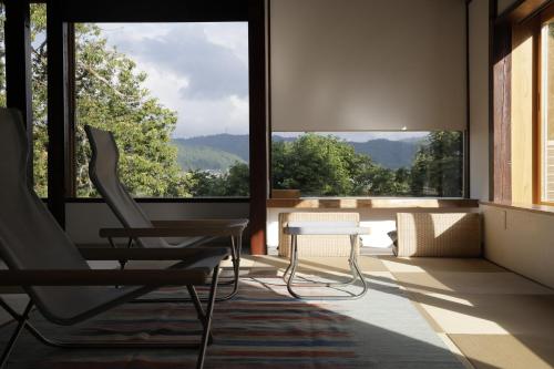 Suite with Garden View