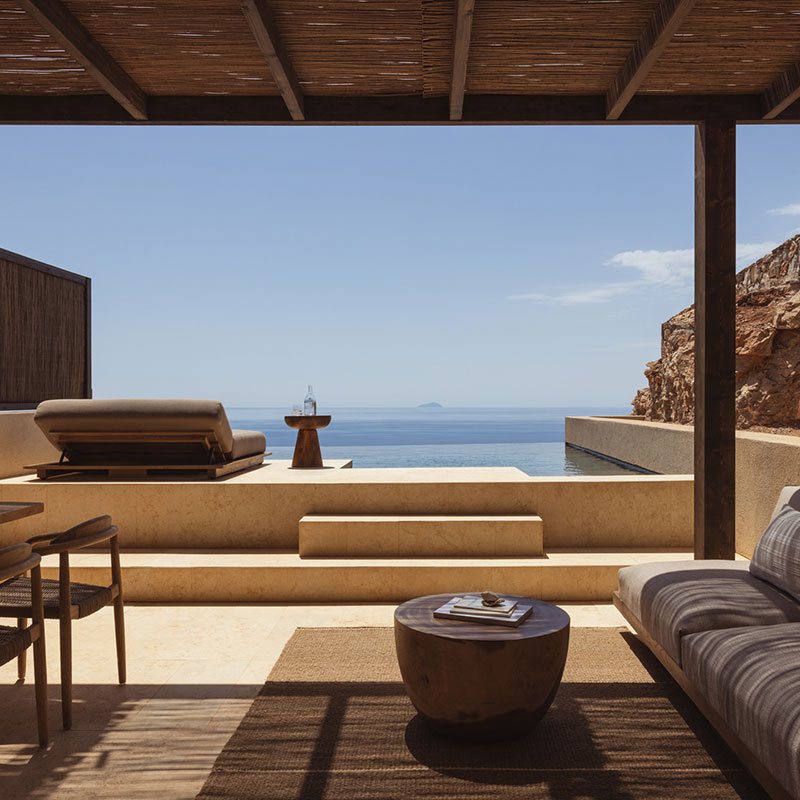 Deluxe Cave Suite with Outdoor Pvt Pool