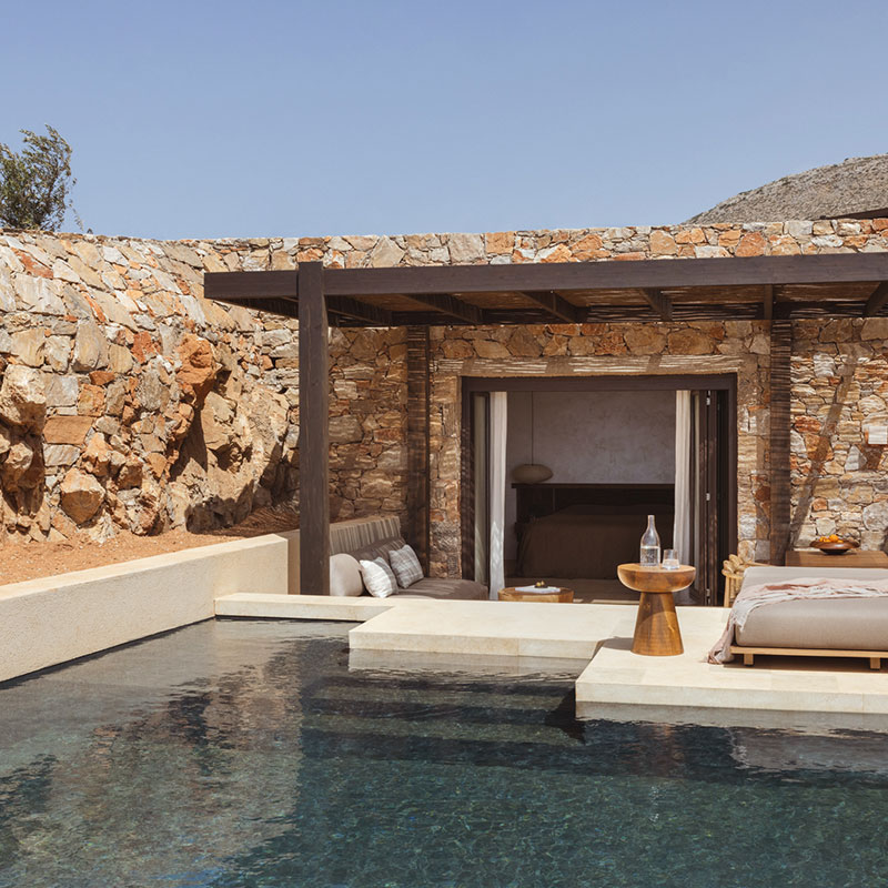 Deluxe Cave Suite with Outdoor Pvt Pool