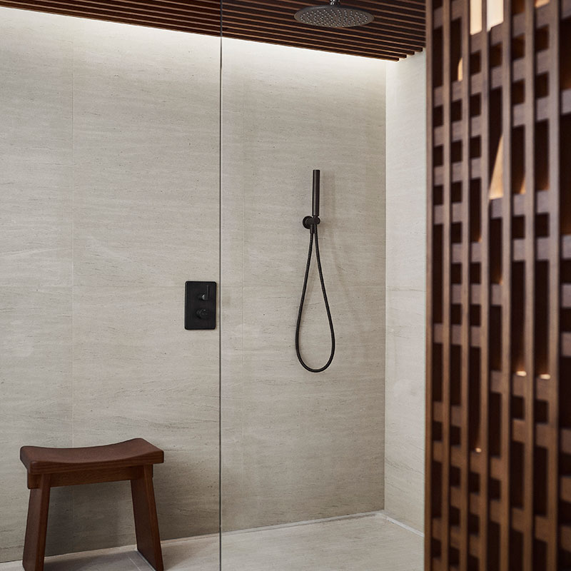 Deluxe Skyline Room