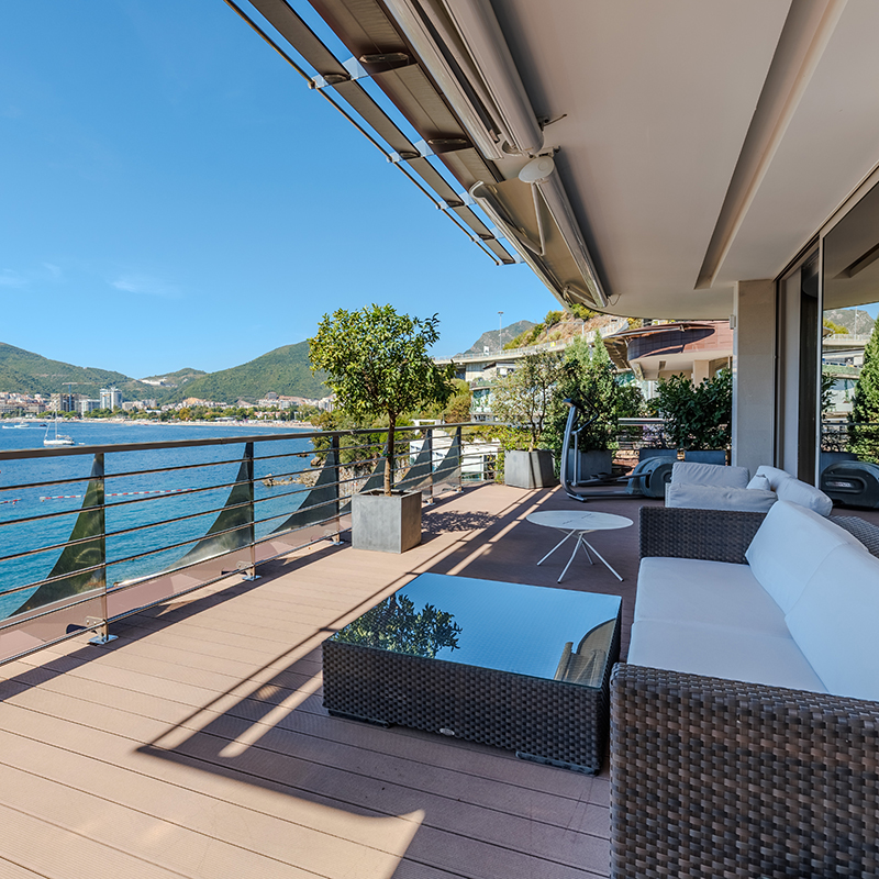 Two-bedroom Penthouse Sea View