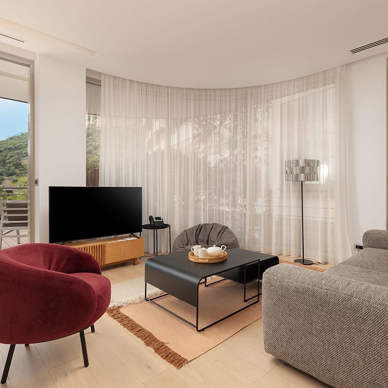 Three Bedroom Residence Garden View