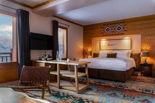 Kaya Suite Slope View