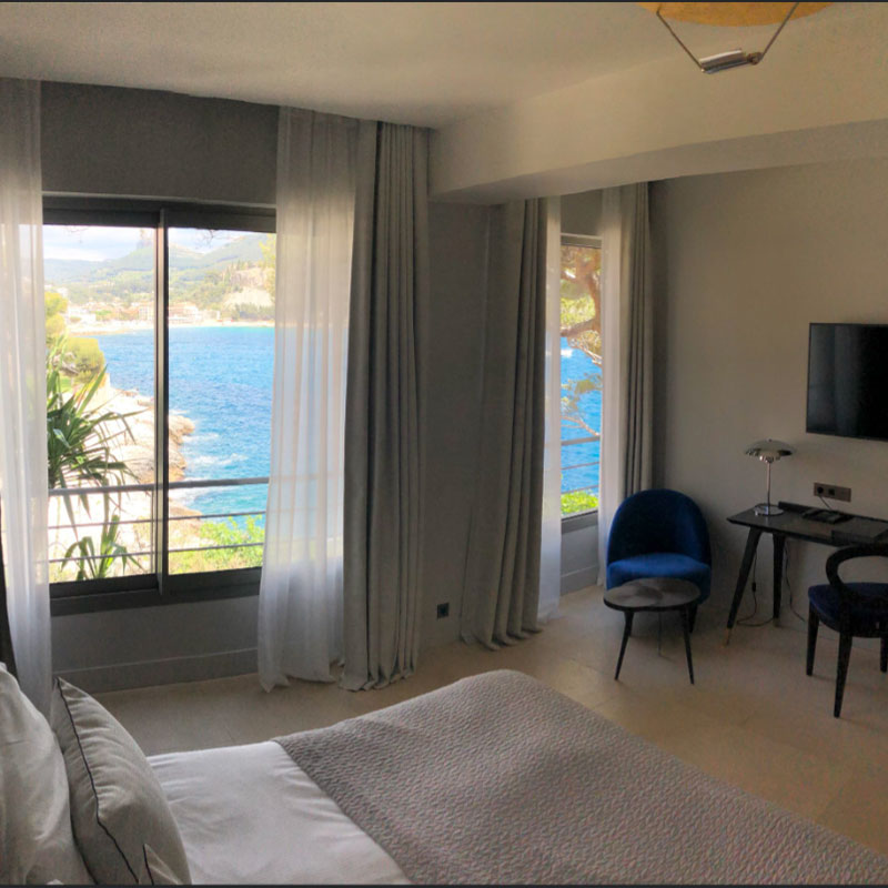 Pinewood Suite