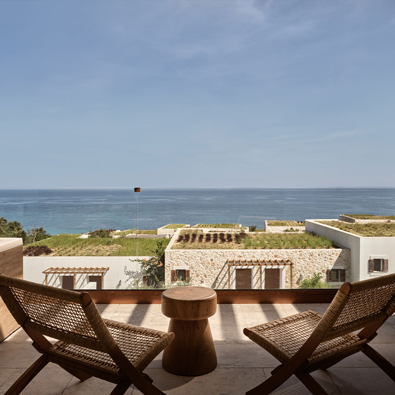 Spa Sea View Jetted Tub Suite